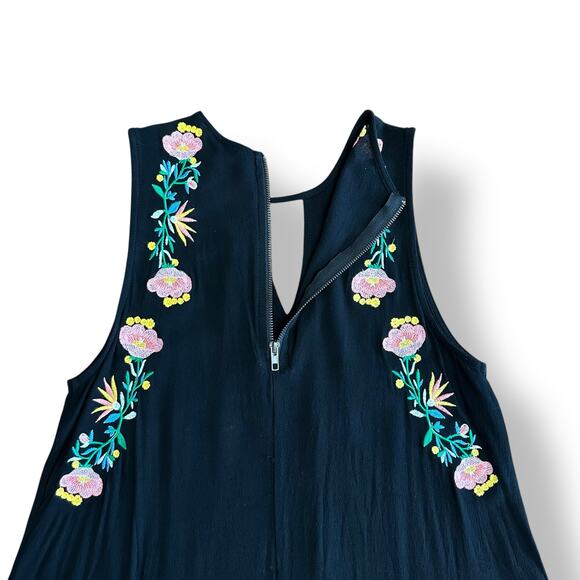 Umgee USA Black Sleeveless Dress Small Boho Floral Embroidered Tunic Shift - Picture 5 of 8